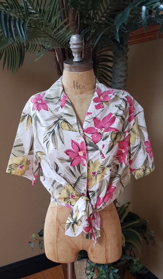 Vintage Womens HAWAIIAN Floral Shirt_BOBBIE BROOK… - image 6