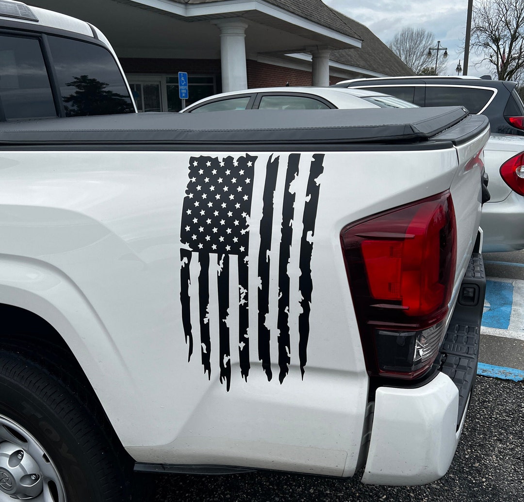 CustomDecal US Idaho State (N13) - Premium Distressed Flag Vinyl Decal - American State Pride Sticker For Cars, Trucks, Windows, And