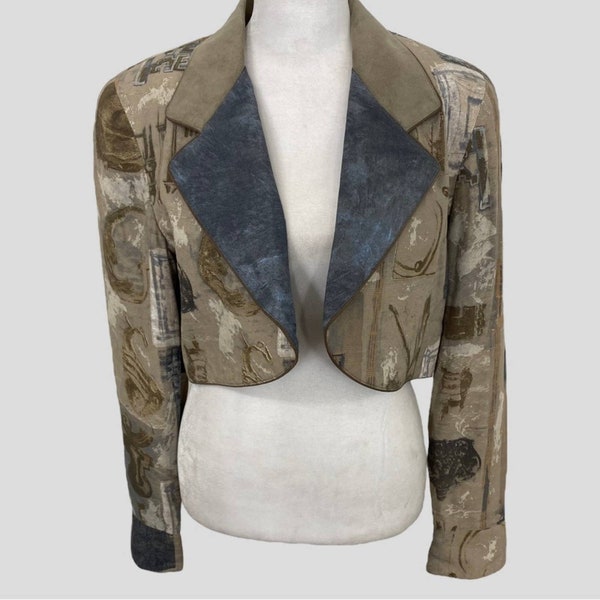 Vintage Dorothy Schoelen Platinum Artistic Painted Looking Cropped Jacket