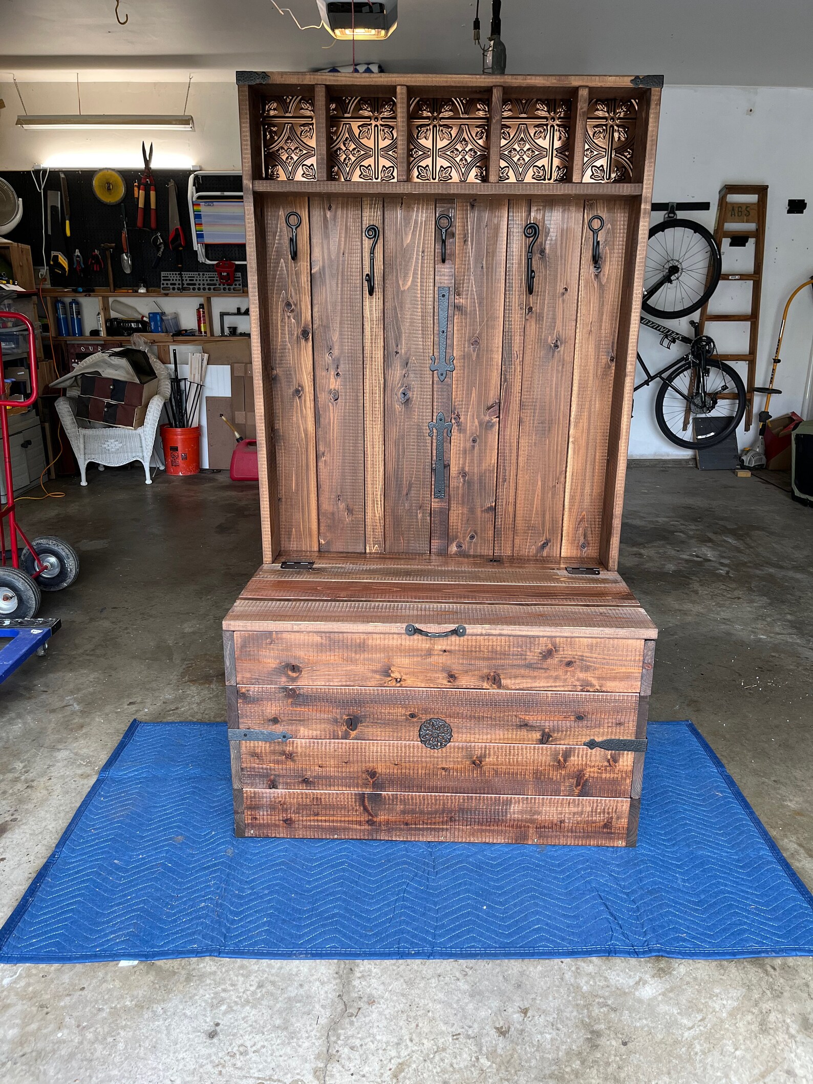 Handcrafted Cedar Hall Tree With Storage Bench Etsy