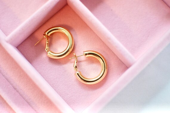 The bay shop gold hoops
