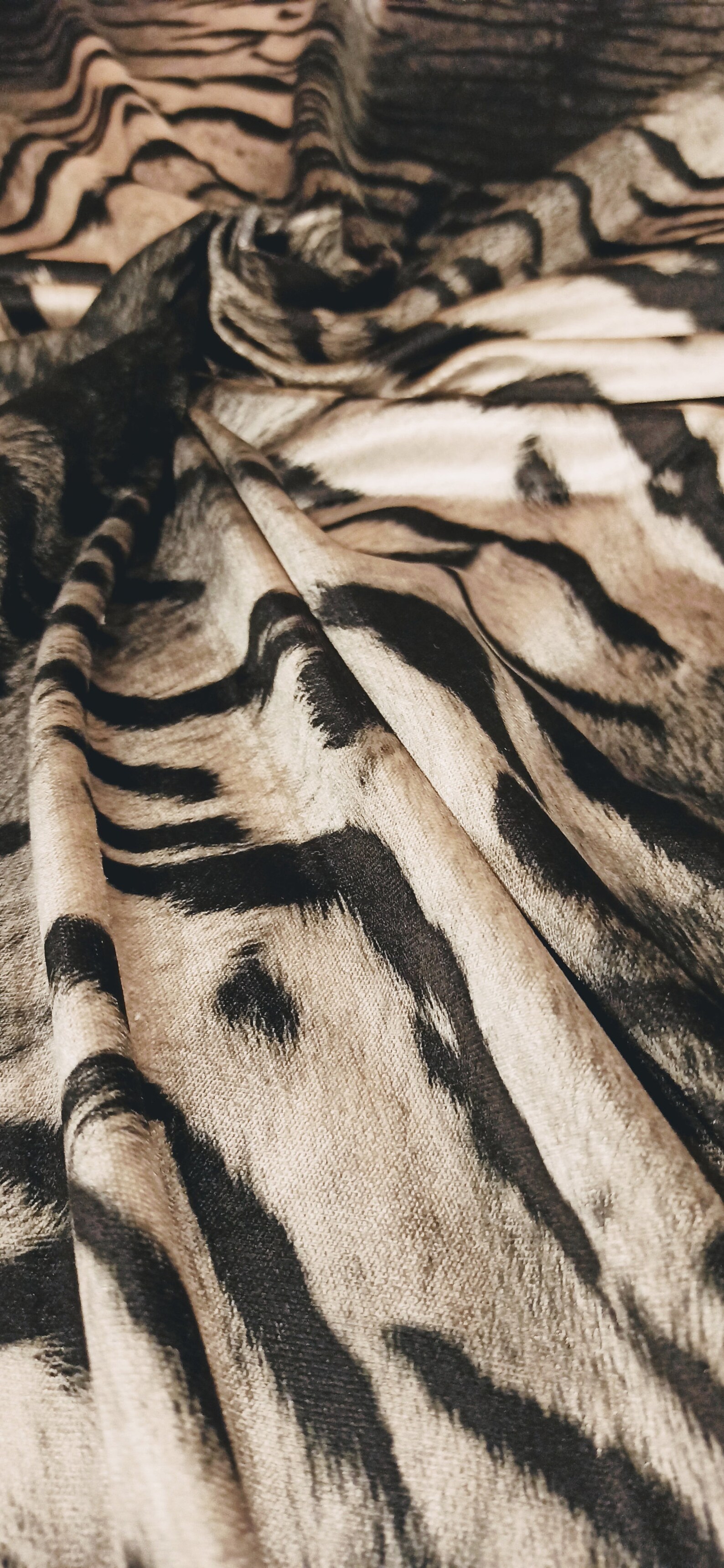 Sample Luxury Animal Print Upholstery Velvet Fabric Velvet | Etsy