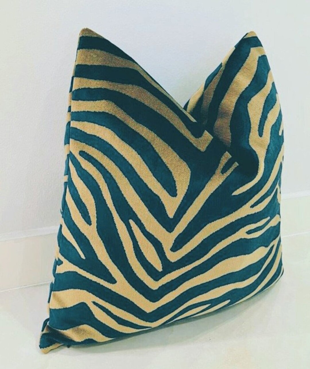 Teal Green Velvet Pillow Cover, Green Animal Pillow, Velvet Pillow