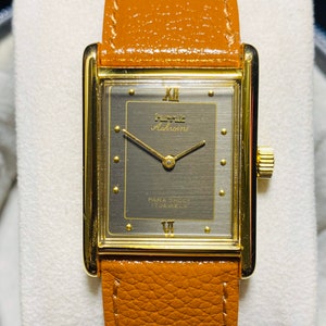 HMT Ashwini Tank Golden Dial Gold Plated Hand Winding 17 Jewels Mens Wrist Watch