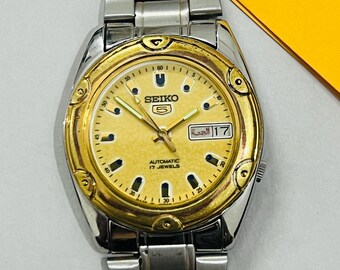 Vintage Seiko 5 Automatic Golden Dial Date & Day 17Jewel Wrist Watch/ Movement Number 7S26-00X0/ Transparent Back Watch/ Japan Made Watch