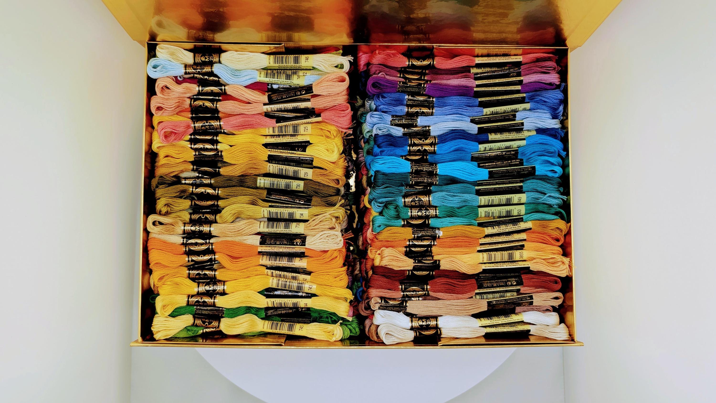 The DMC 500 Collection - ALL 500 Six-strand Embroidery Floss Skeins ...