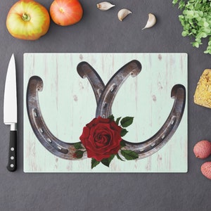 Horse Shoe Rose Cutting Board. Horse Kitchen. Equestrian Kitchen. Equestrian Cutting Board. Horseshoe Kitchen