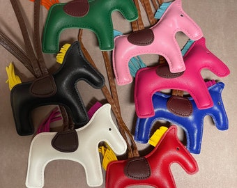 Faux Leather Horse Keychain Handmade Animal Bag Charm Pendant Fashion Accessorie 