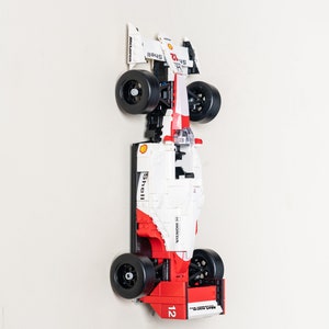 Wall Mount for LEGO Icons McLaren MP4/4 & Ayrton Senna - 10330 image 3
