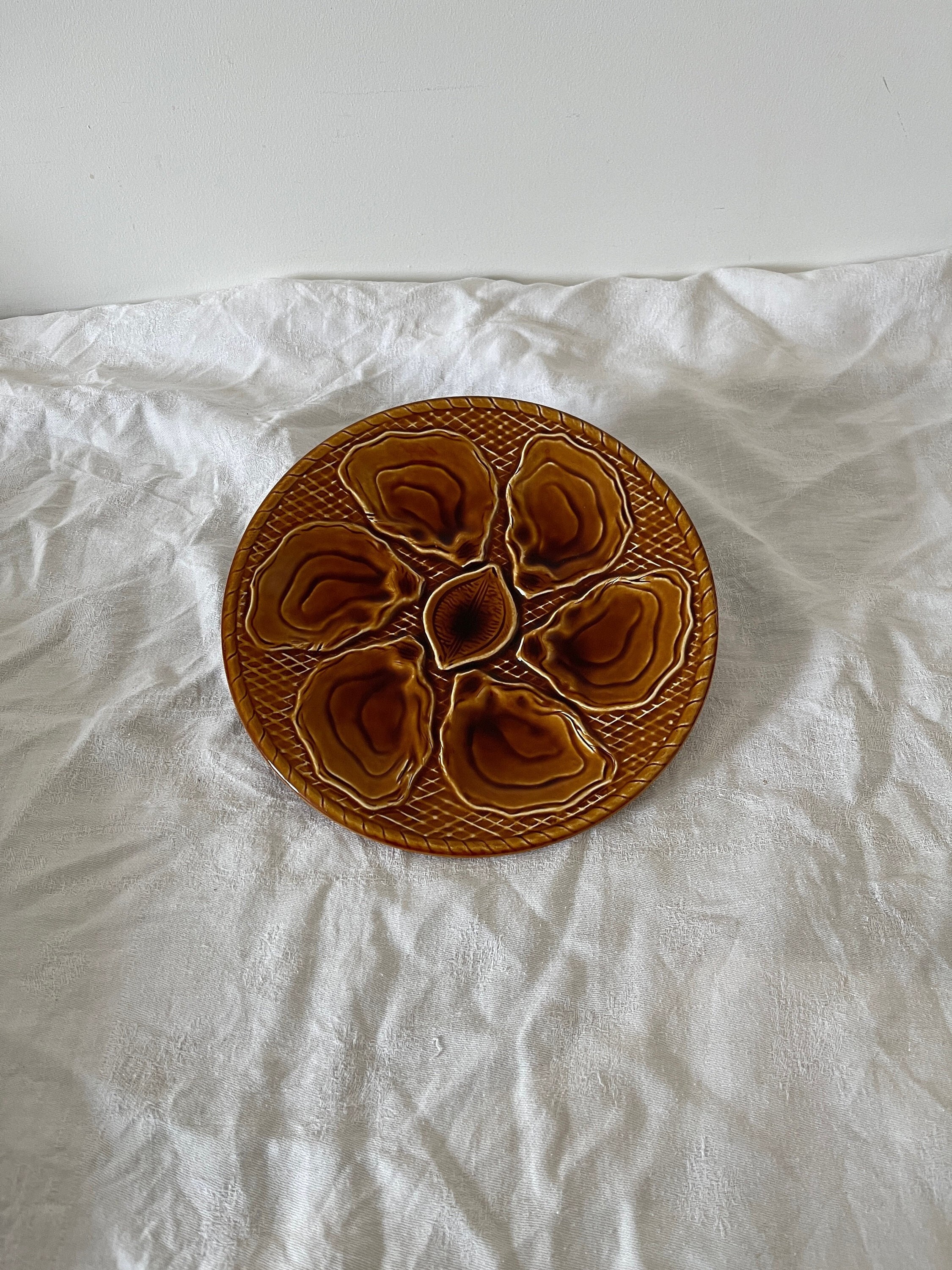 Assiette à Huîtres en Céramique