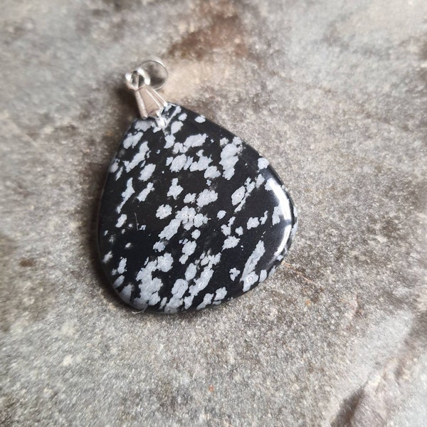 Pendentif cabochon obsidienne neige