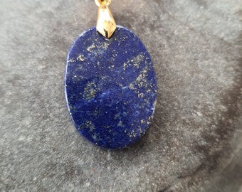 Cabochon hanger met lapis lazuli steen