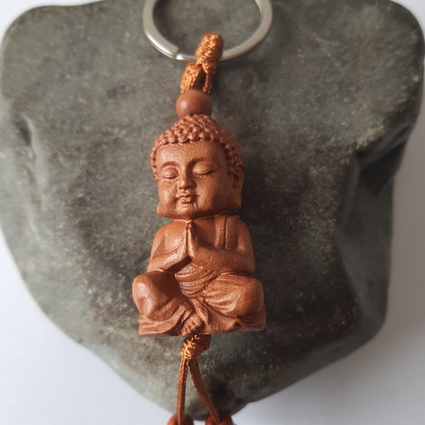 Porte-clés bouddha en bois