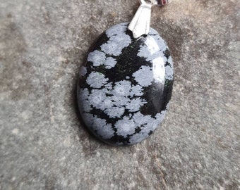 Obsdenne dorée 66 carats - pendentf cabochon perre naturelle