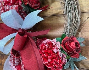 Valentines wreath with Red Roses, Alabama Crimson Red Decor, Front Door Wreath for Winter