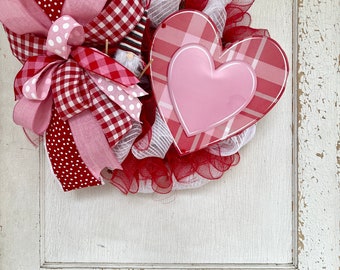 Happy Valentines Day wreath with Gnome and Heart, large red pink and white bow