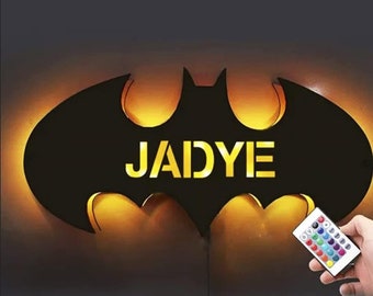 Batman Gepersonaliseerde nachtlampje muur superheld - Lamp voor kinderen met Naam Baby Gepersonaliseerde Decor Aangepaste Geschenken Kamer Decor Cadeau voor Bat