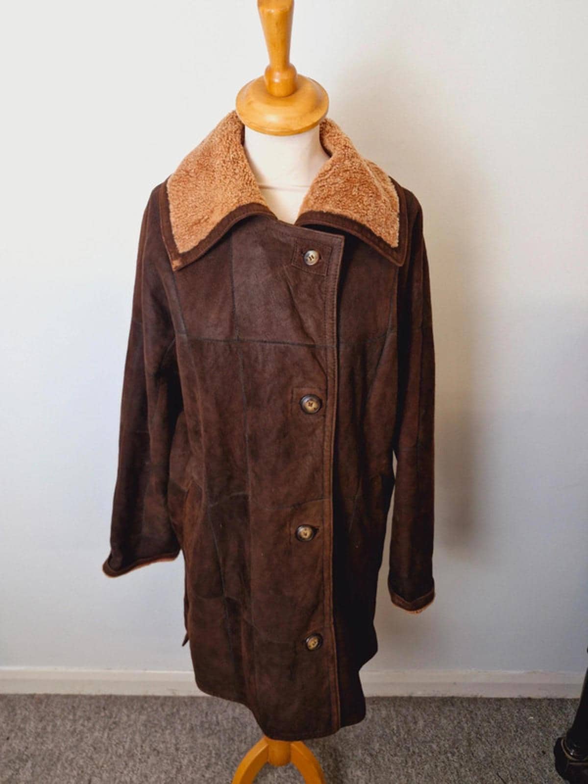 Berghaus, Womens Vintage Berghaus Real Suede Sheepskin Shearling Coat Jacket UK10
