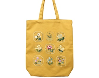 Embroidery Kit Tote Bag with Flowers - Unique and elegant - Beautiful DIY gift