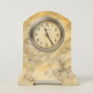 Vintage Marble Petite Desk or Mantel Clock New Haven Wind Up