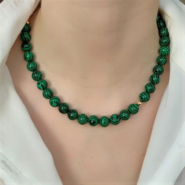 Malachite Beaded Necklace,Healing Necklace,Green Jewelry,Chakra Yoga Jewelry,Gold Hematite Bead,Emerald Green Necklace,Green Beaded Necklace