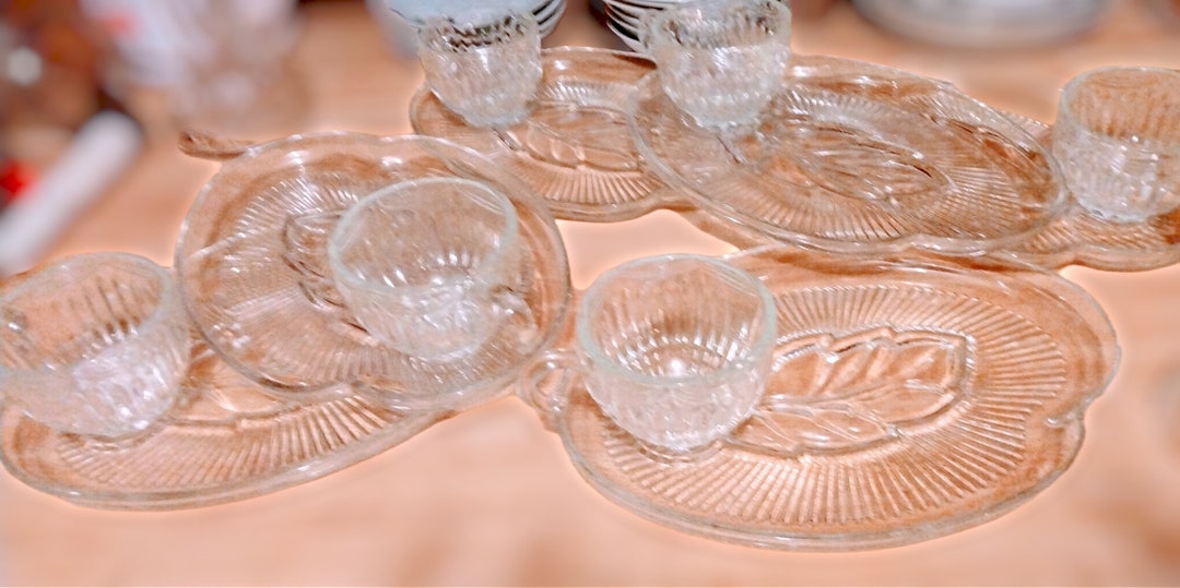 14 Piece Vintage Pressed Glass Snack Plates and Cups Etsy
