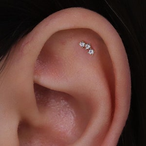 Tiny Climber CZ Boucles d'oreilles sans filetage en labret à poussoirs, argent sterling 925 et diamants, clou hélicoïdal, clou de cartilage