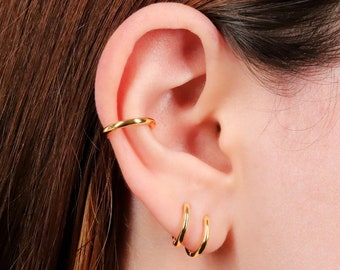 Small Huggie Hoop Earrings, Dainty Gold Hoop Earrings, Sterling Silver Tiny Cartilage Hoop Earrings, Tragus Hoops, Conch Hoops, Helix Hoops