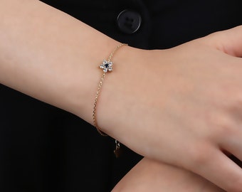 Daisy Flower Charm Bracelets for Women, Sterling Silver Dainty Flower Bracelet, Tiny Gold Flower Bracelet, Bridal Wedding Bridesmaid Jewelry