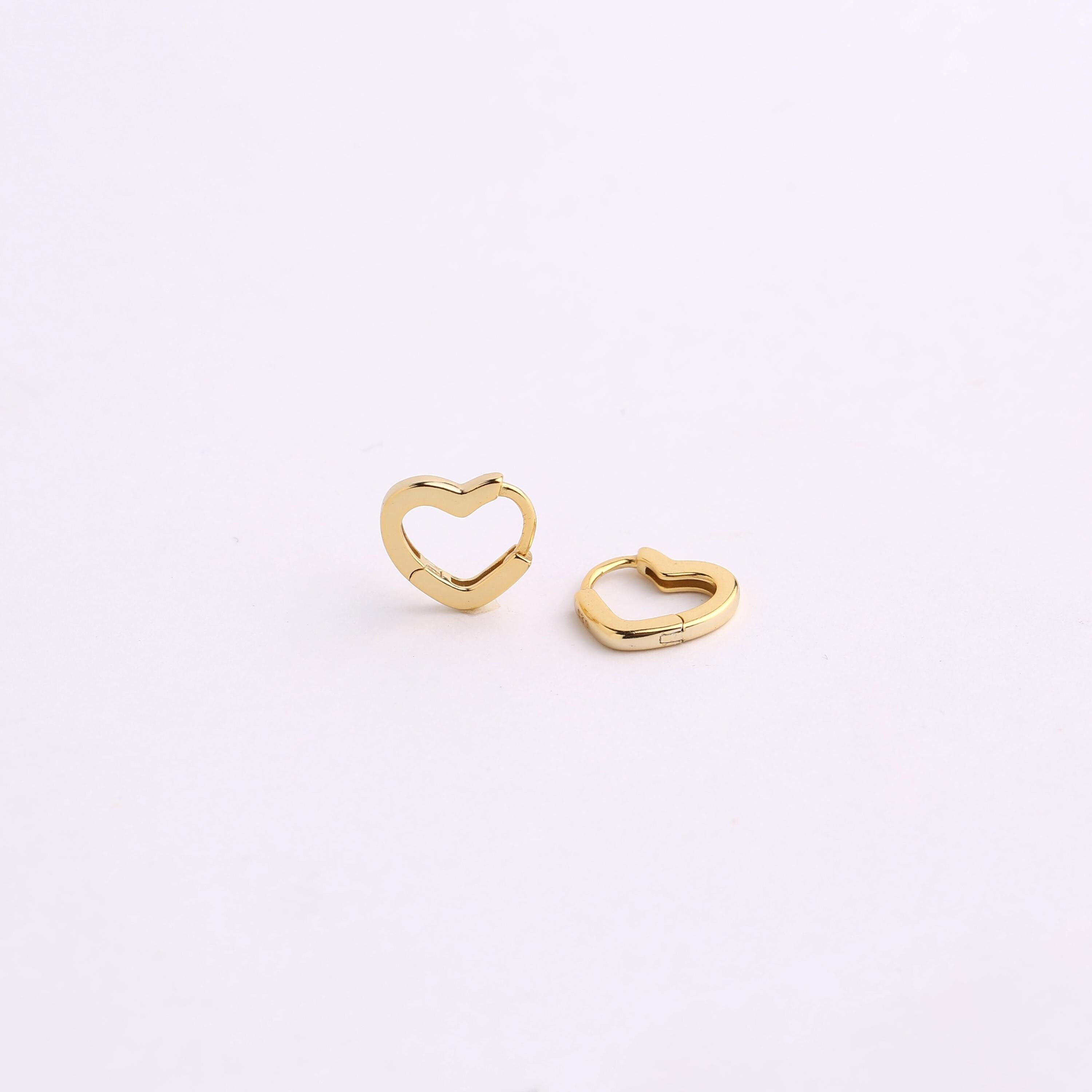 Tiny Heart Huggie Hoop Earrings, 925 Sterling Silver Open Heart Huggie Hoop Earrings, Gold Heart Huggie Hoop Earrings, Everyday Huggie Hoop