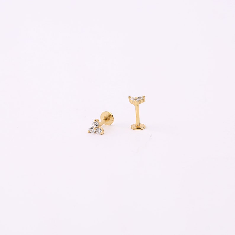 Flat Back Earrings Set, Gold Stud Earrings Set, Minimalist Earring Set for Multiple Piercings, Sterling Silver Flower Flatback Studs bild 6