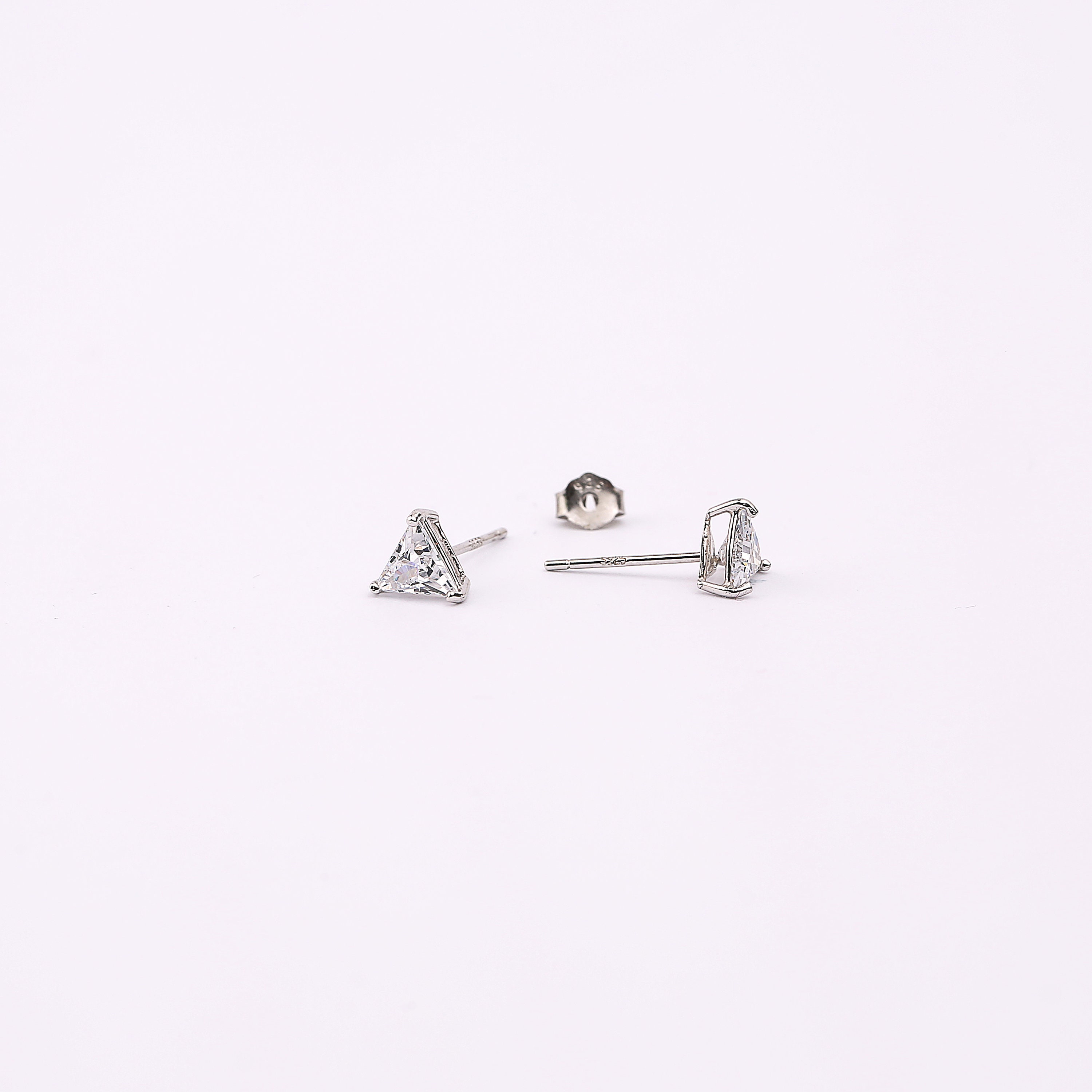 ピアス Numbering Triangle Stud Earrings #3193 5BNY041 Triangle Stud Earrings – Melissa O'Brien Designs