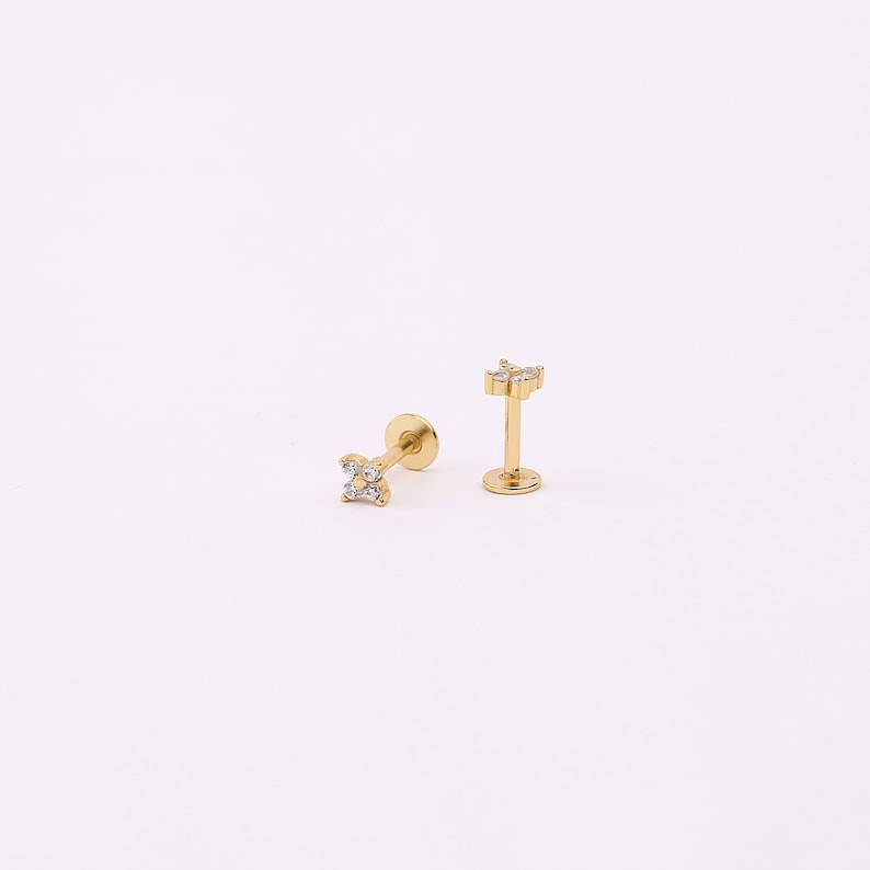 Flat Back Earrings Set, Gold Stud Earrings Set, Minimalist Earring Set for Multiple Piercings, Sterling Silver Flower Flatback Studs bild 5