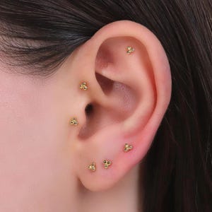 18G Tri Bead Threadless Push Pin Labret Flat Back Stud Earring, Sterling Silver Tiny Three Ball Cartilage Helix Conch Flat Back Stud Earring