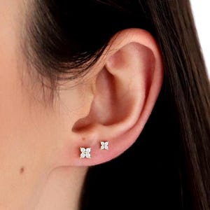 Flower Stud Earrings, Gold Flower Shape Stud Earrings, Sterling Silver Small Stud Earrings, Second Hole Stud, Dainty Minimalist Stud Earring