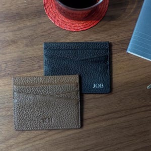 Herren Brieftasche, Kartenhalter aus echtem Leder, schlanke Brieftasche für ihn, personalisierte kleine Karte aus Leder, Freund Geburtstagsgeschenk