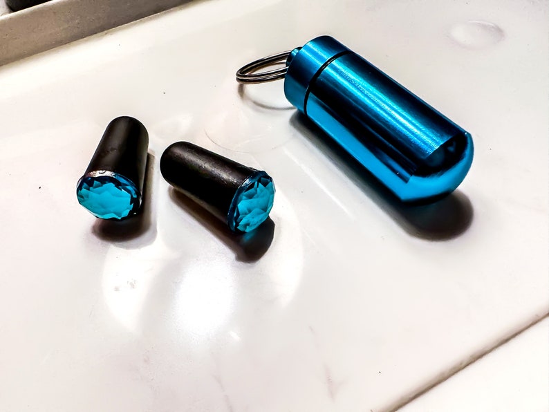 Safety Sasses® Rhinestone Ear Plugs Turquoise