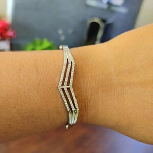 Silver Tone Fashion Hinged Bracelet