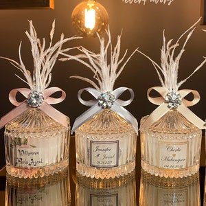 CUSTOM DESIGNER HANDMADE Candle Favors . Luxury Candle Favors for Guests in Bulk . Elegant Candle in Glass . Thank you Candle Favors