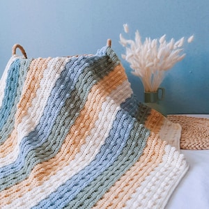 Easy Baby Bobble blanket pattern - Baby blanket pattern, Bobble blanket, Pattern, Baby boy or girl blanket pattern, Soft blanket for baby.