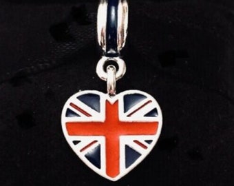 Pandora, Bracelet Charms, Beads, Dangles, / New / s925 Sterling Silver Great Britain Heart Flag Dangle / Threaded / Stamp