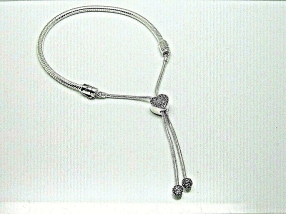Silver sliding store bracelet pandora