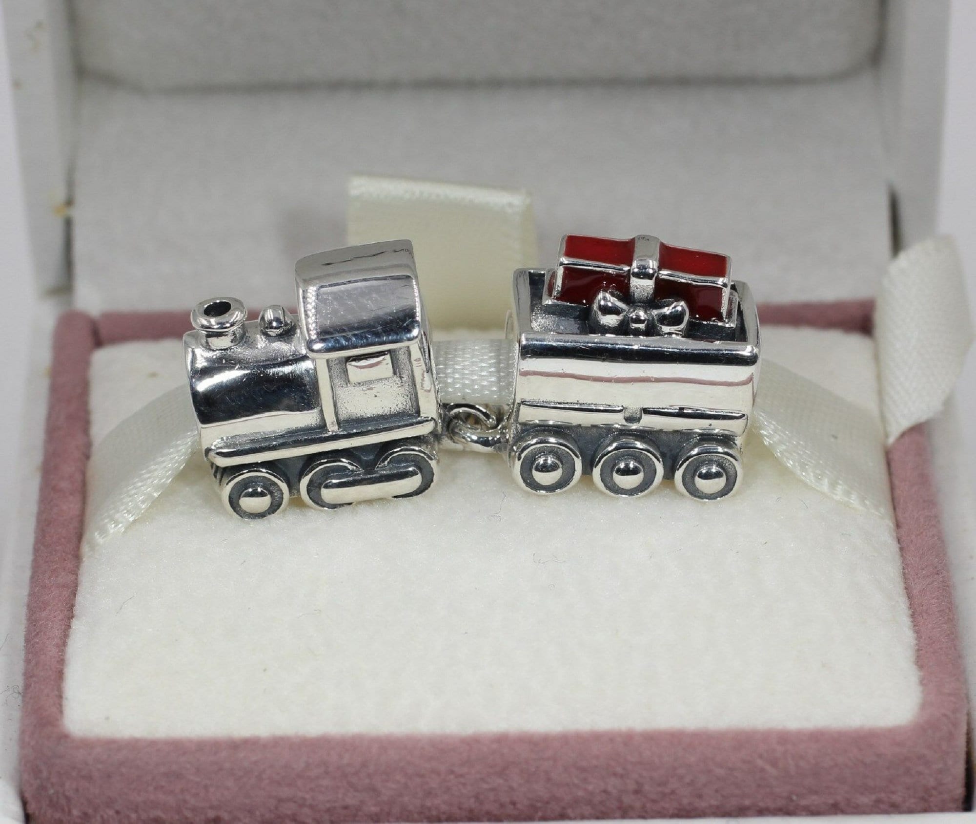 Christmas train pandora best sale