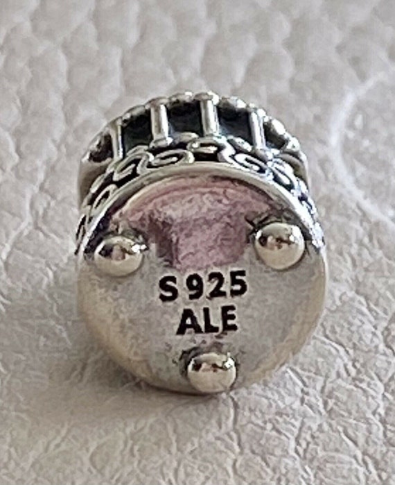 Pandora clips on sale best sale