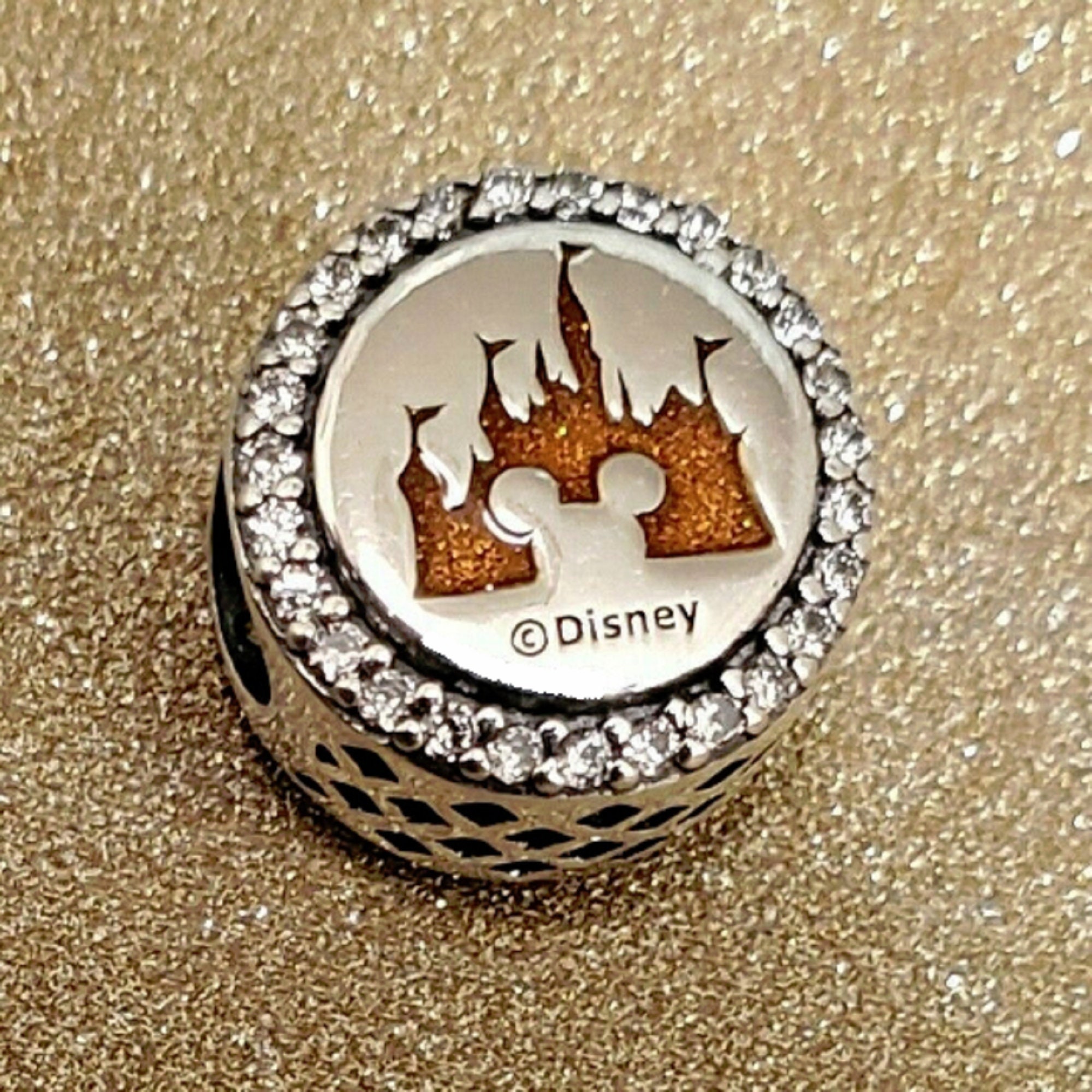 大手ECサイト Pandora Disney Passholder 2021 Charm | www.butiuae.com