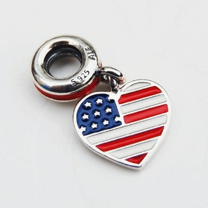 Pandora, Bracelet Charms, Beads, Pendants / New / s925 Sterling Silver / USA HEART FLAG / Threaded / Stamp