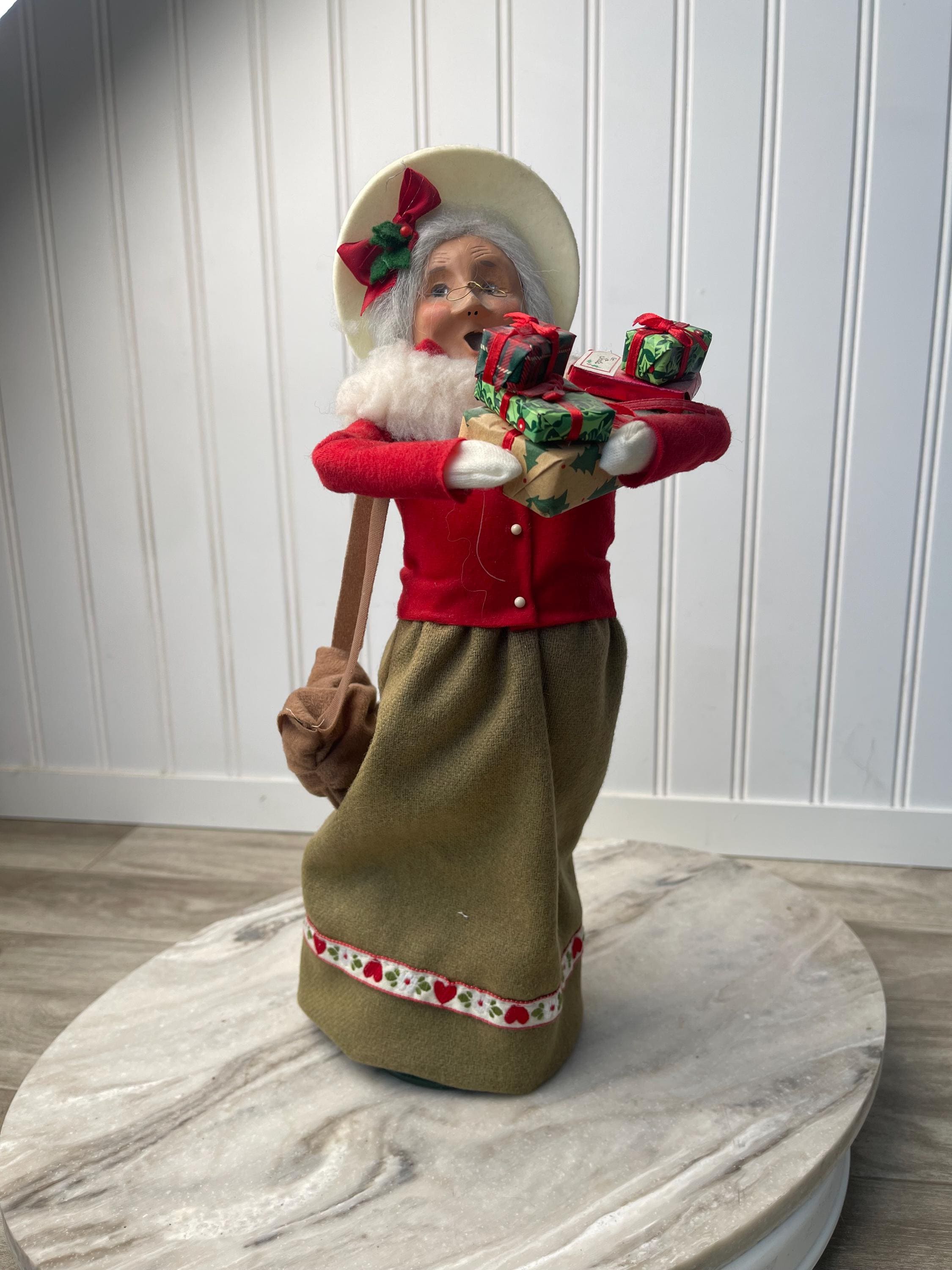 Victorian Christmas Carolers Figurines - Etsy
