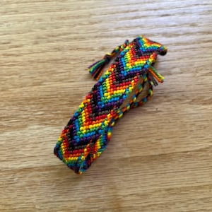 Distorted Chevron Friendship Bracelet Philadelphia Pride Knotted With Cotton Thread Handmade Macrame Woven VSCO Rainbow LGBTQIA+ Jewelry