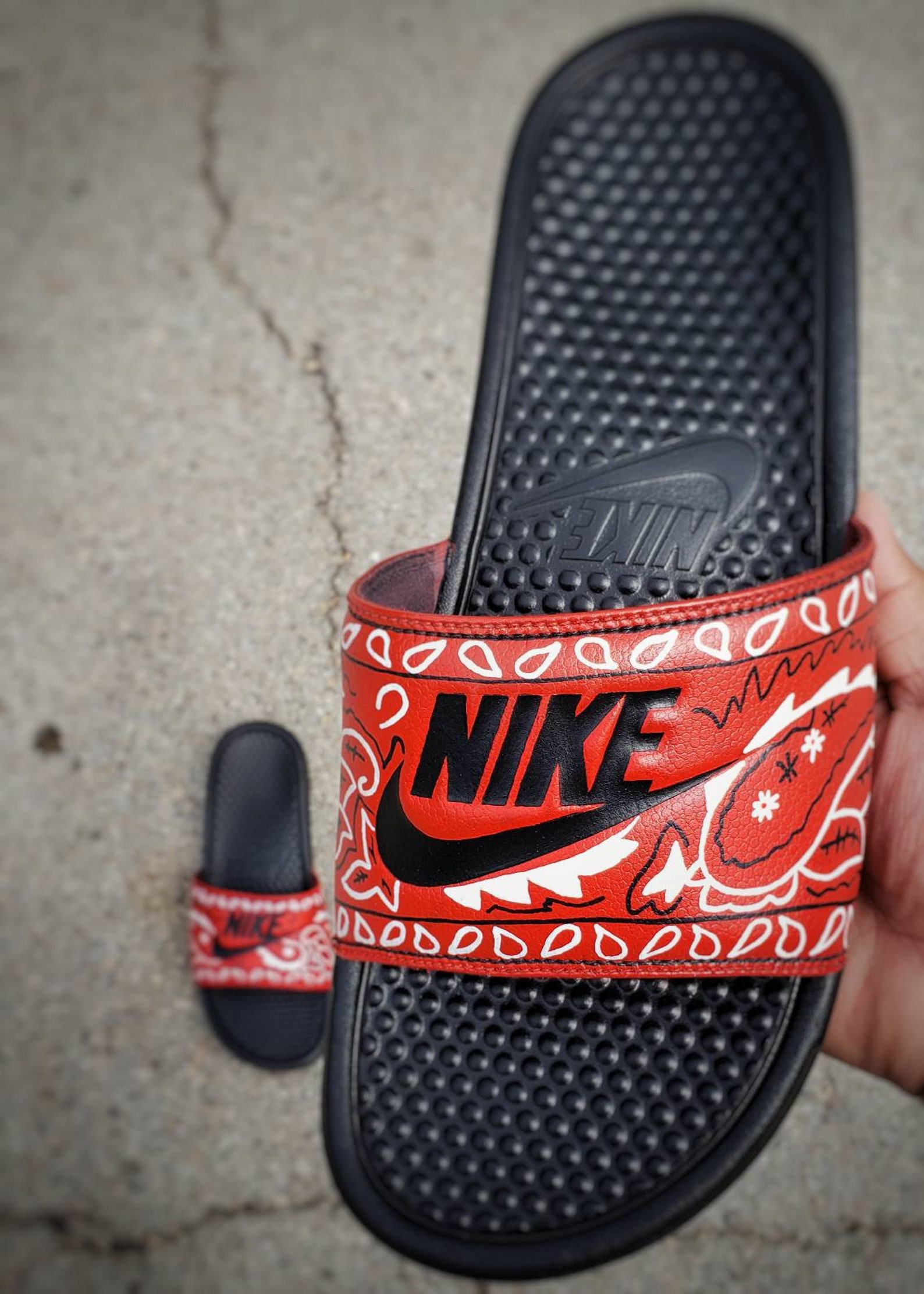 nike air slides red