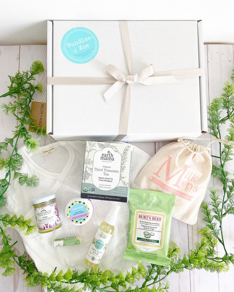 Pregnancy Gift Box for Mom to Be Pregnant friend Daughter